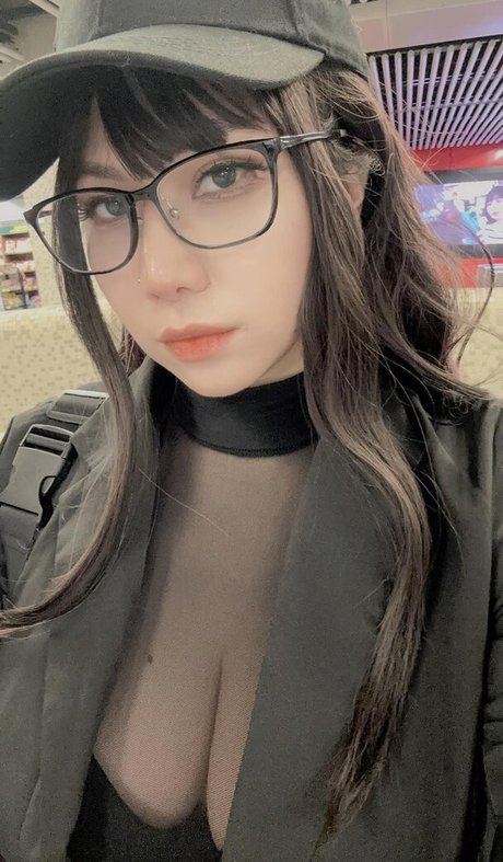 Ai Natsumi pornstar nudes photo