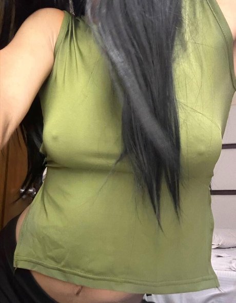 Arihienna hot pornstar pic