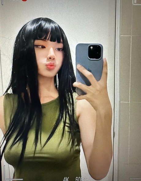 Arihienna porn model galleries