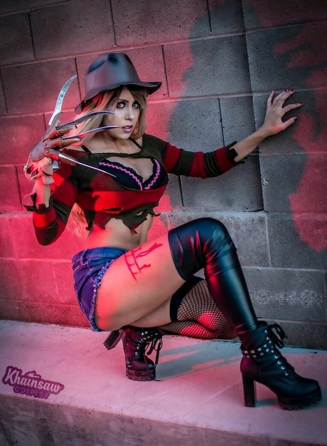 Khainsaw nude actress picture