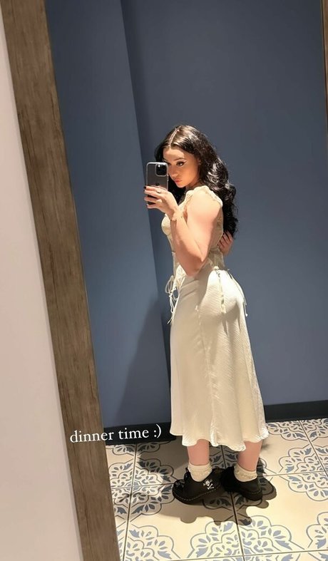 LivBev sexy pornstar images