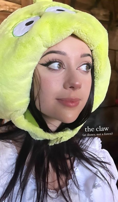 redhead xxx onlyfans naked image