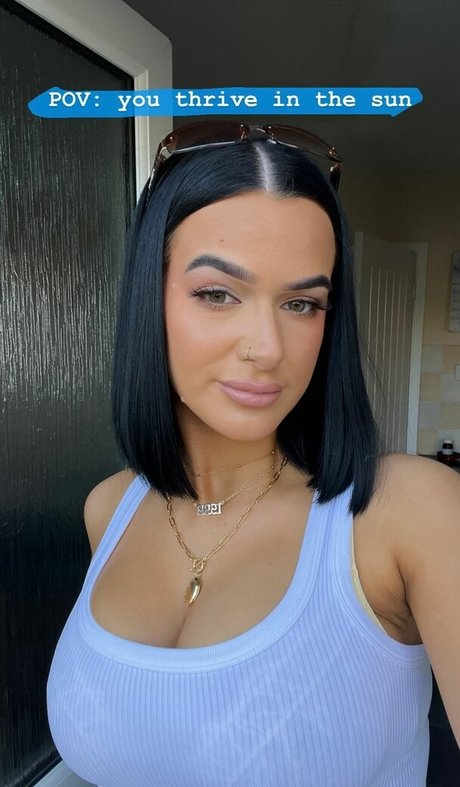 Louise Reid star exclusive picture