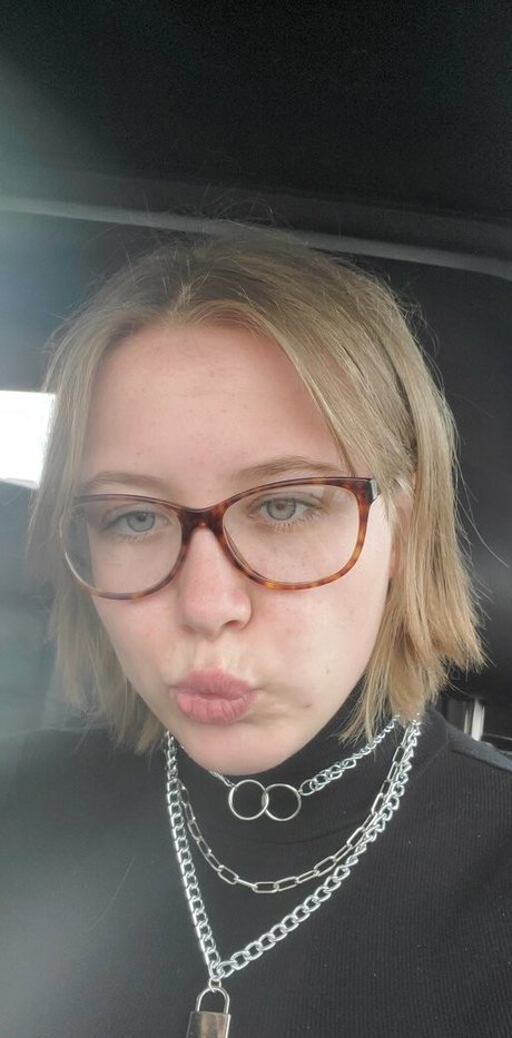 mykenzieren model high quality archive