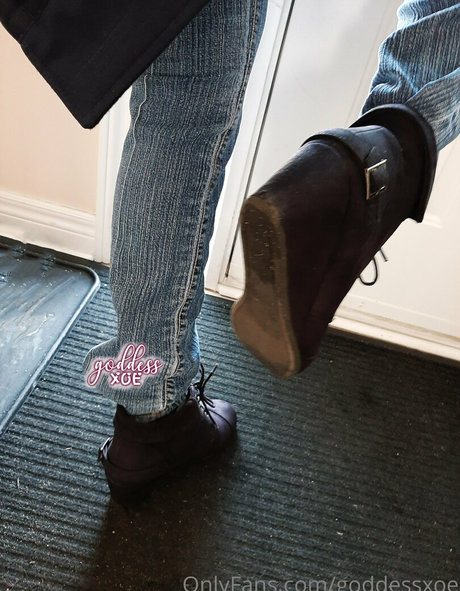 goddessxoe model erotic pictures