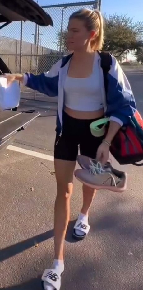 shemale milf onlyfans pretty img