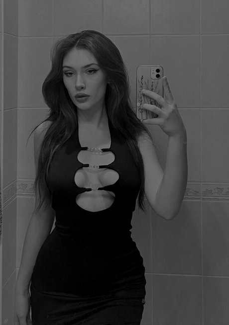 Miheeeeeva nudes star galleries