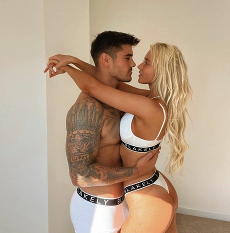 Lucie Rose Donlan pornstar adult photo