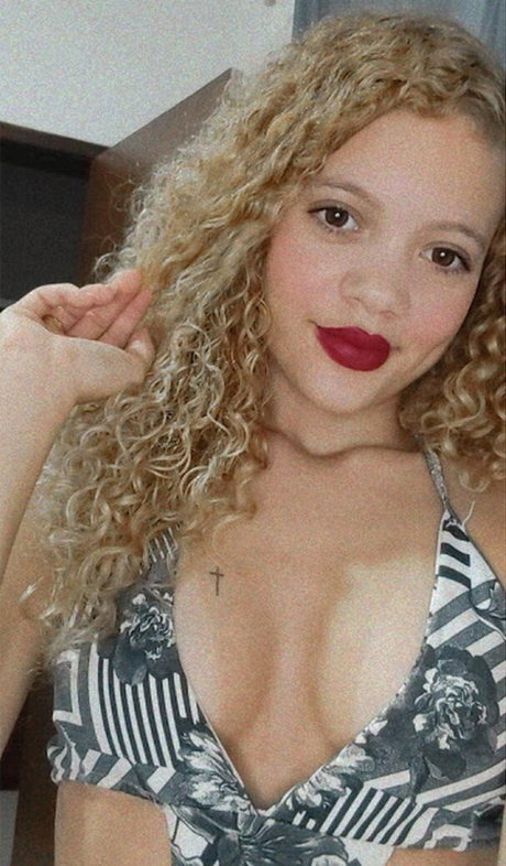 Yasmin Alves hd pornstar pics