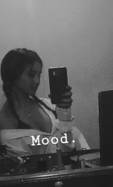 Olivia Samantha model naked archive