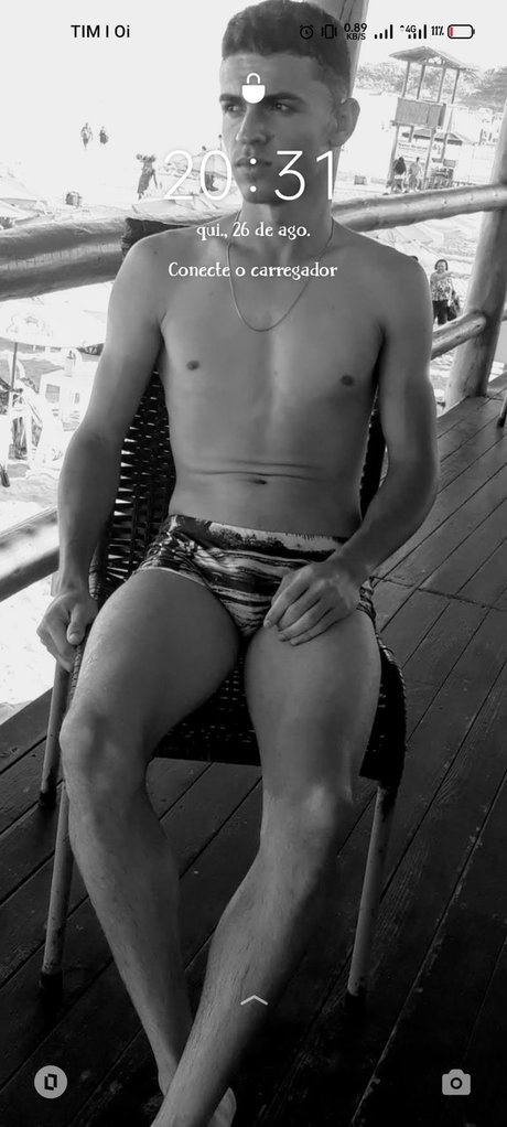 _ohdennys model nude pic