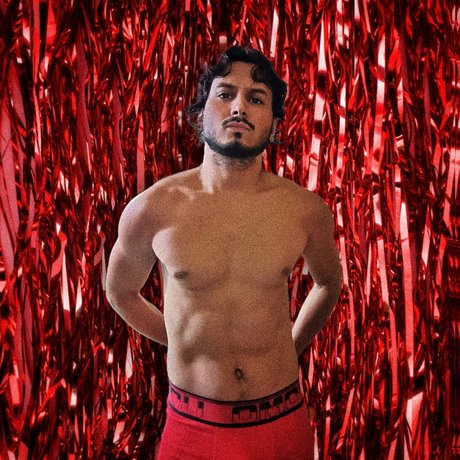 sucking cock onlyfans nudes image