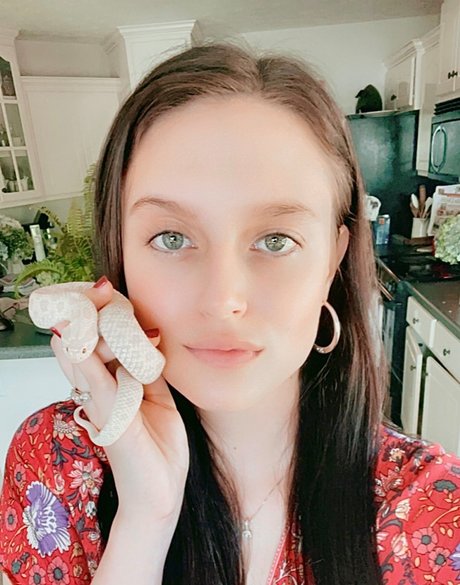 Grey Lenevn exclusive pornstar archive