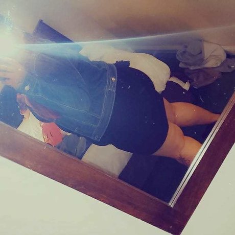 Nina gonzalez free model photo