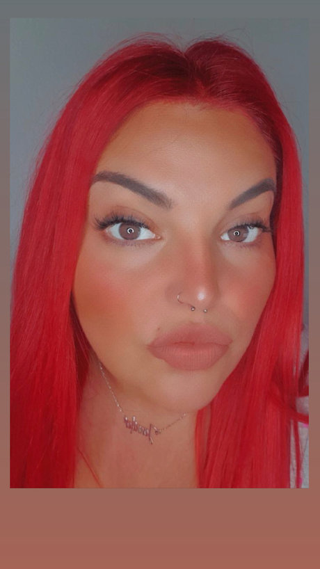 Pelirrojita sex star pics