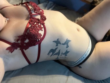 Payann75_ art model image