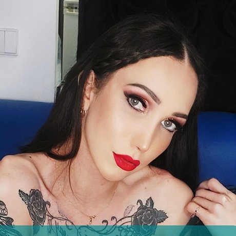 feet slave onlyfans beautiful xxx pic