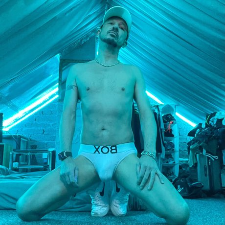 p4ulmcr sex pornstar image