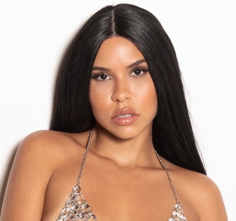 Morenna adult model archive