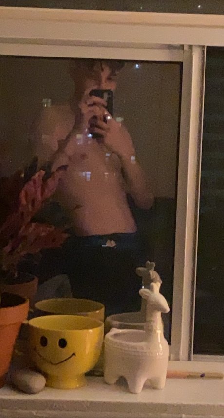 onatsan hot model pictures