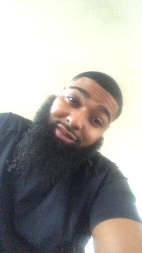 Preacherskid nude model images