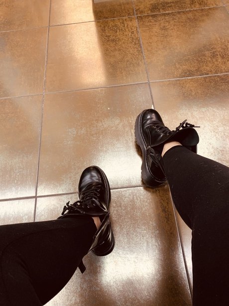 Positivewhoo pornstar nude image