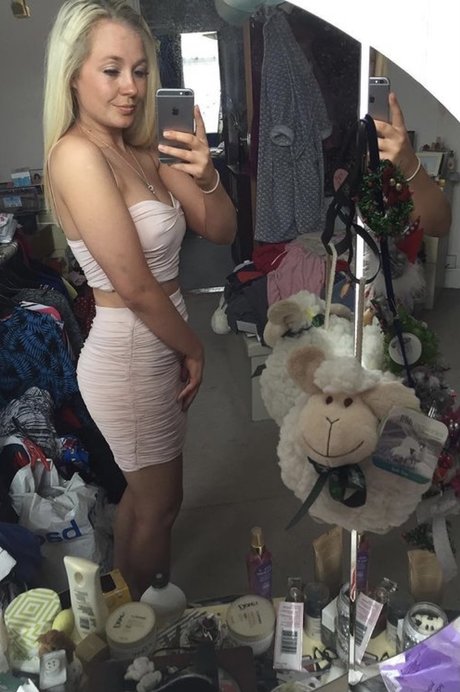 Poppy Hunter FREE TEASER ACCOUNT pornstar erotic gallery