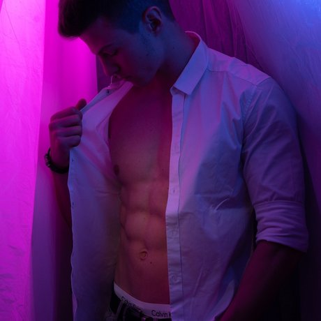 Pizzakathz beautiful model pic