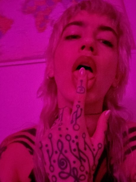 Pisces Baby high quality pornstar pic