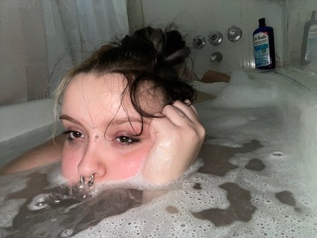 HoneyGoth pornstar top pictures