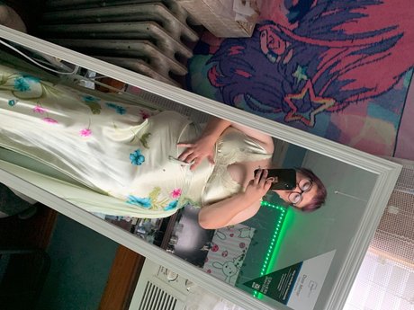 ZharaRabbit pornstar hot pics