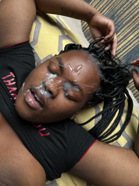 QweenGemini xxx star pics