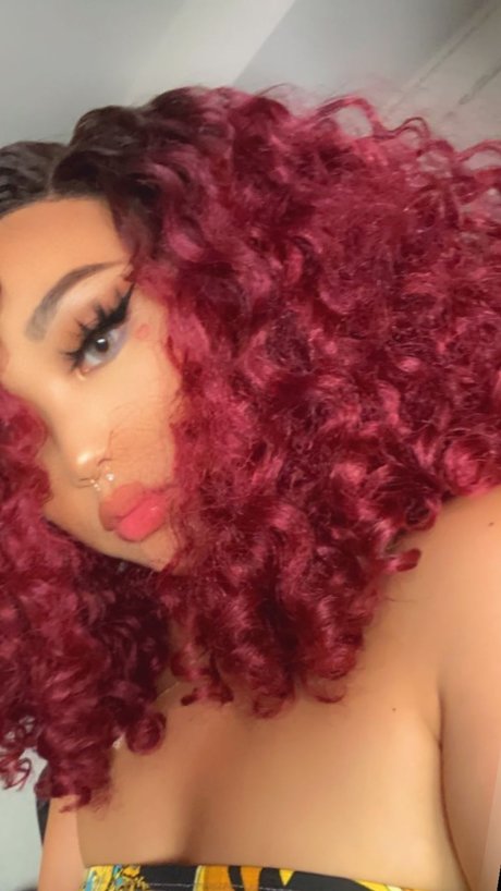 Yo DREAM_ nude model pics