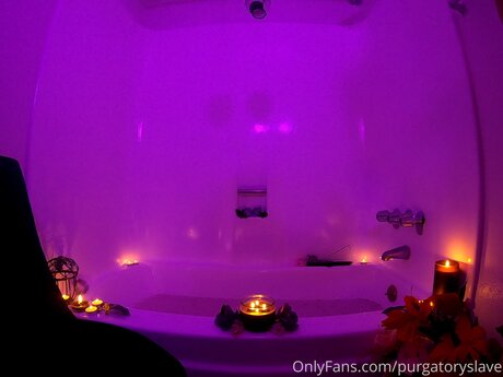 PurgatorySlave naked star pic