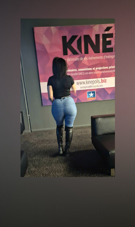 Professora star high quality photo