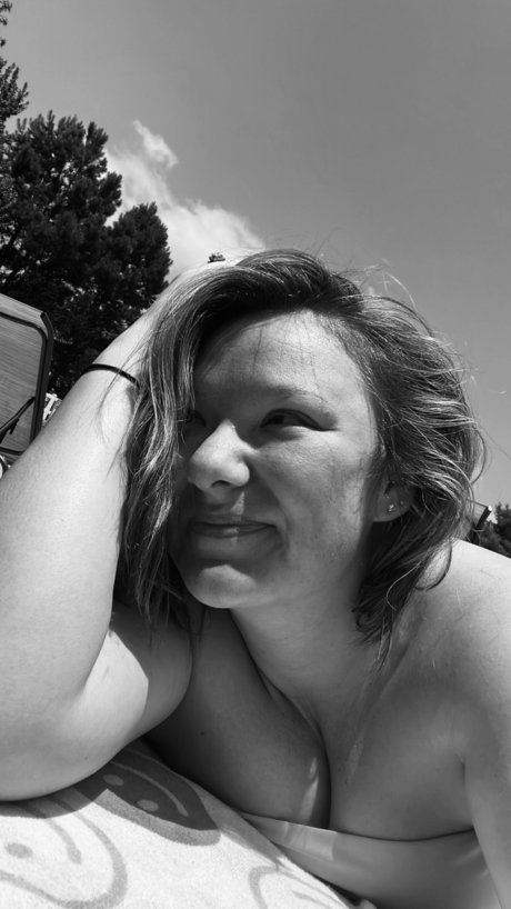 Peepsi best model pics