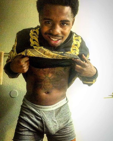 Darius Bates model porn gallery