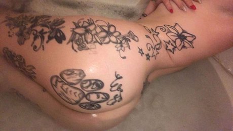 Pretty Pank thang sexy model image