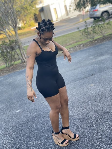 Prettynpink porn star archive