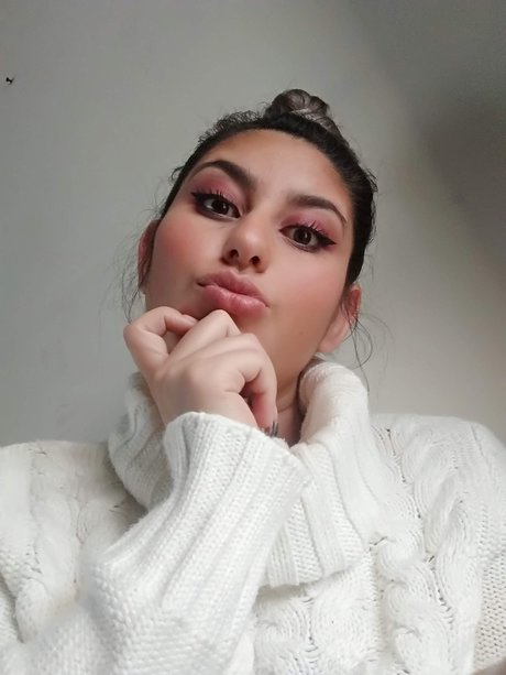 Diana R os_ erotic actress picture