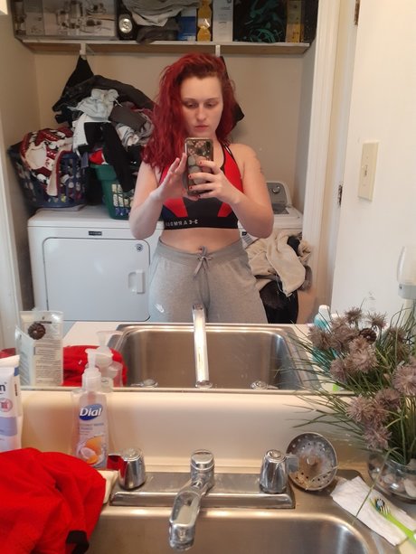 Riley nahhhifyoureo20 nude actress pic