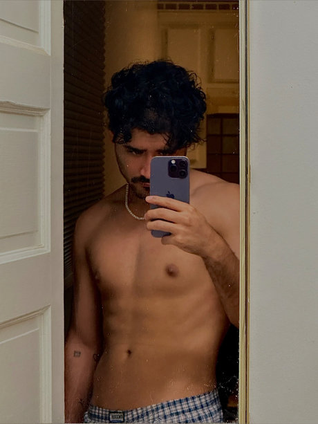 Rico Hernandez star free gallery