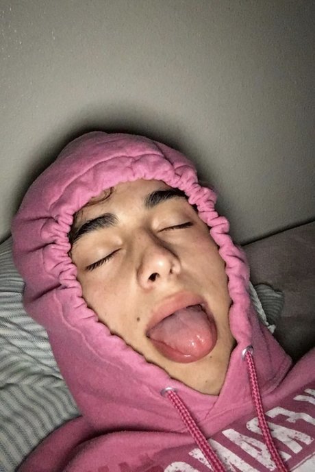 Richardbby model nude galleries