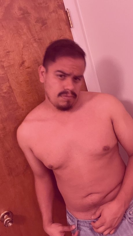 RicardoFar adult model pics