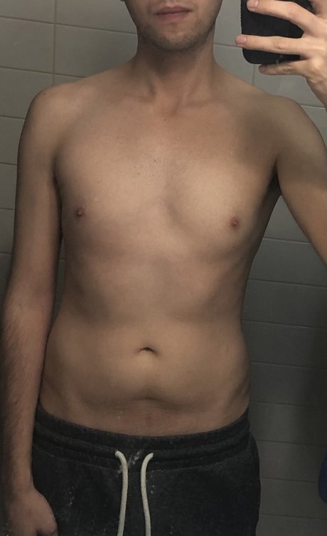 RhettMitchell91 nude model pics