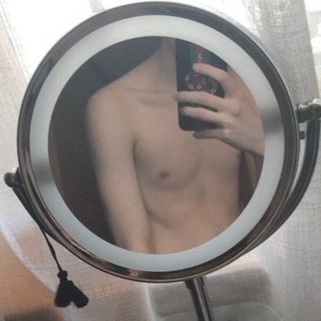 Reve Dean hd model pic