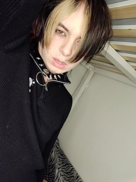 Zeon and Chloe pornstar sexy gallery