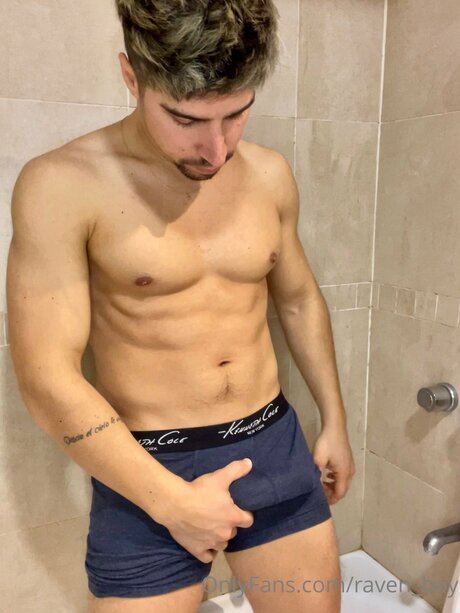 _R VEN_ star hot photo