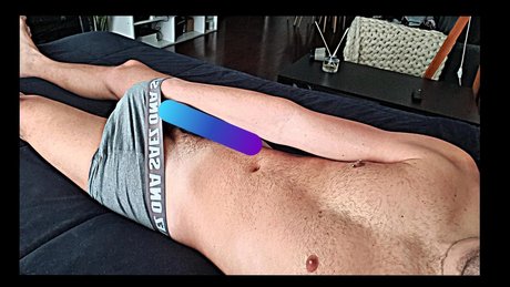 Mariano Nicolas free model pictures