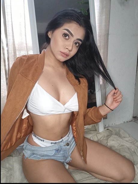 Mariana Zeab star free img